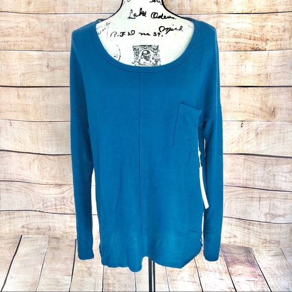 Caslon Sweaters - CASLON Blue Ceramic Long Sleeve Top with Pocket